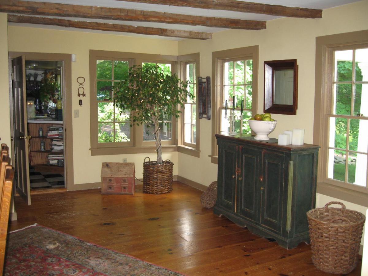 B&B On Seven Acres With Private Bed & Bath Clinton Corners Exterior photo